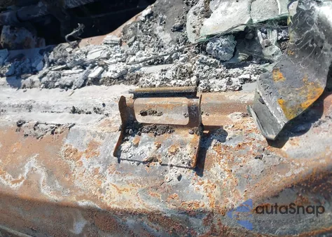 2017 Ford Escape Se z USA, uszkodzony, nr VIN 1FMCU0G91HUE01644